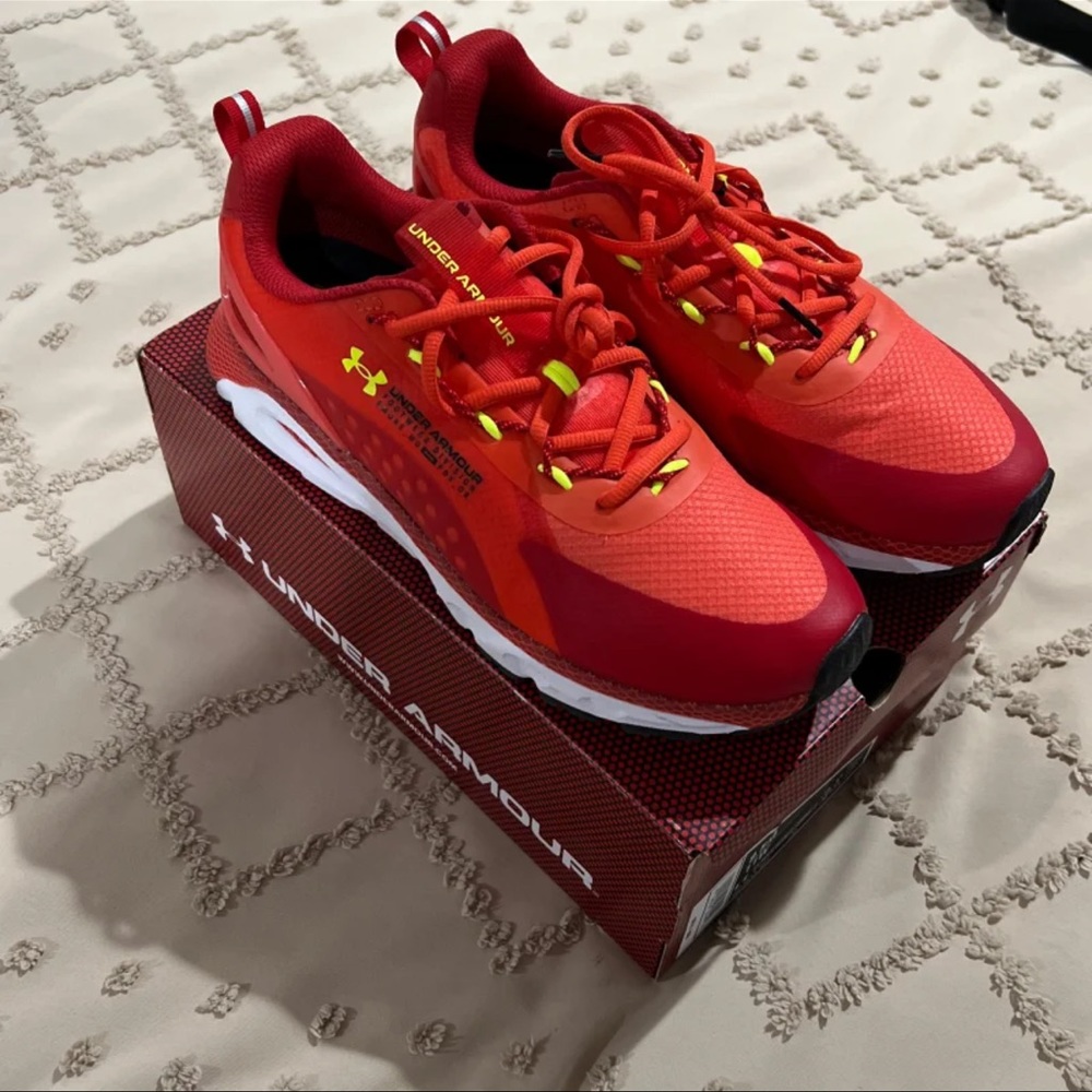 Under Armour hovr summit 2